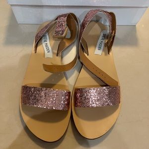 Steve Madden pink glitter sandals